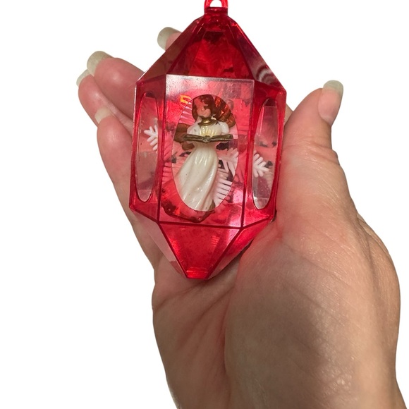 Vintage Jewel Bright Ornament Red Hexagon Shape with 3D Scene, Angel and Book. - Picture 1 of 3